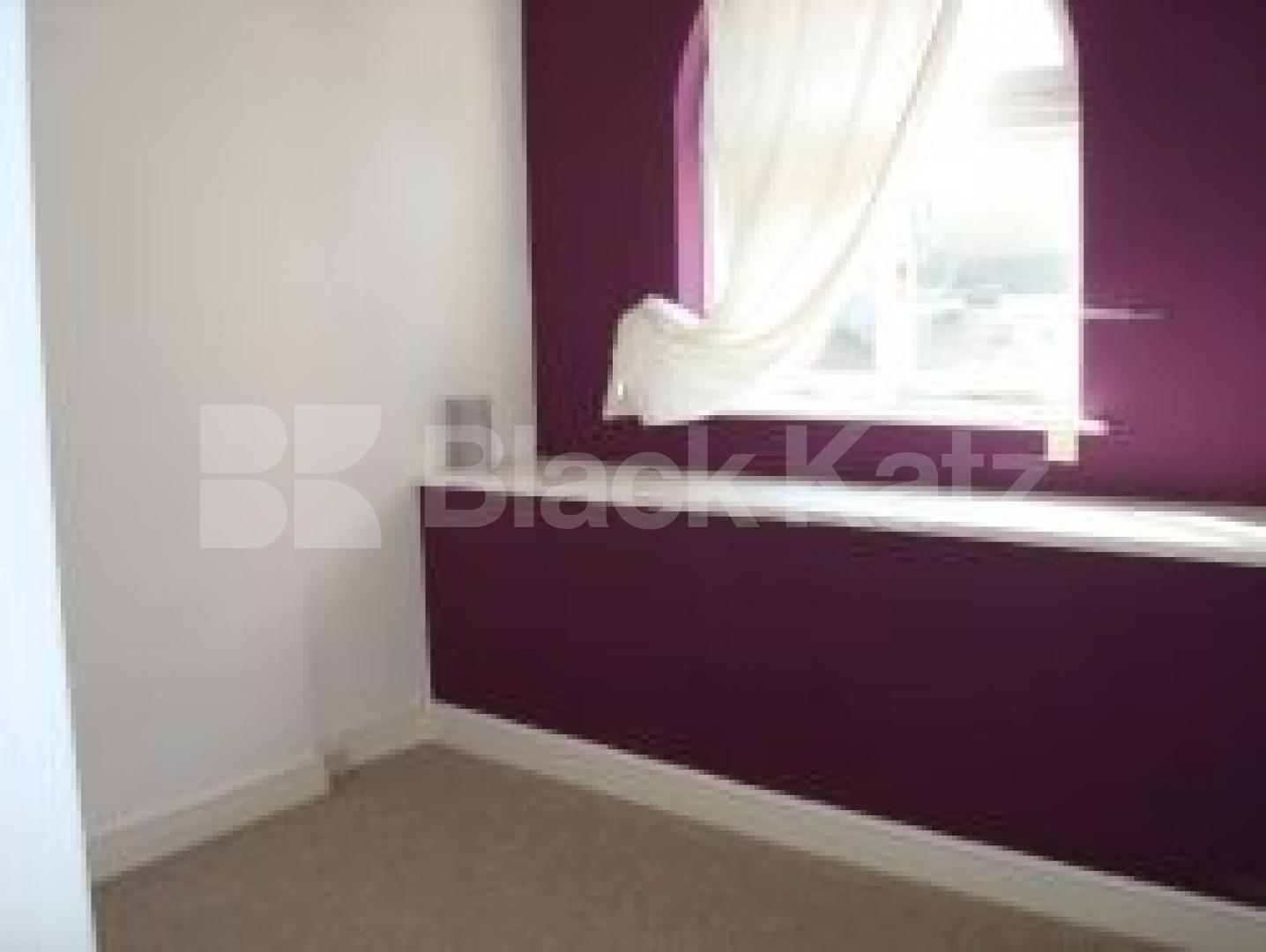 			New Instrction, 1 Bedroom, 1 bath, 1 reception Flat			 Holloway Road, HOLLOWAY